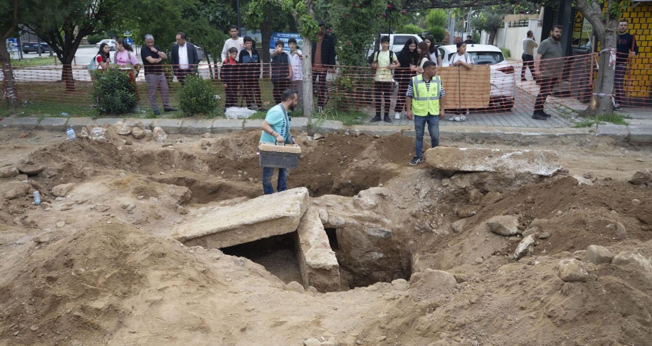 Uncovering Ancient Bones: A Roadwork Discovery in the Roman Empire