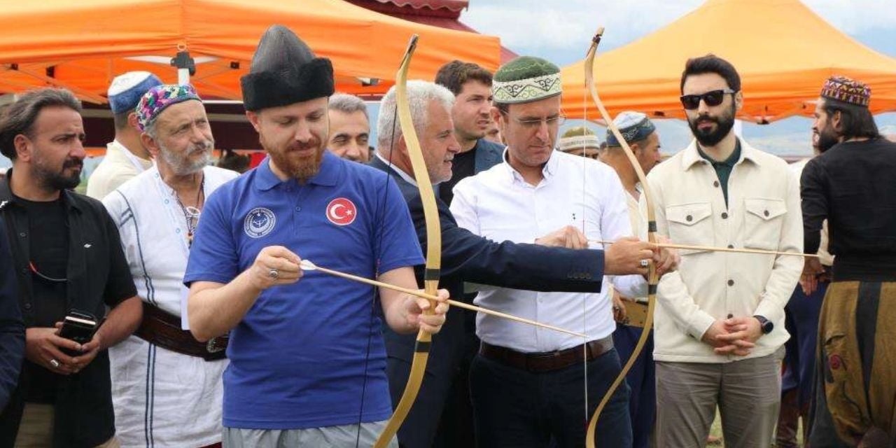 AKP'li Belediye'nin 1.5 Milyonluk Kıl Çadır Skandalı