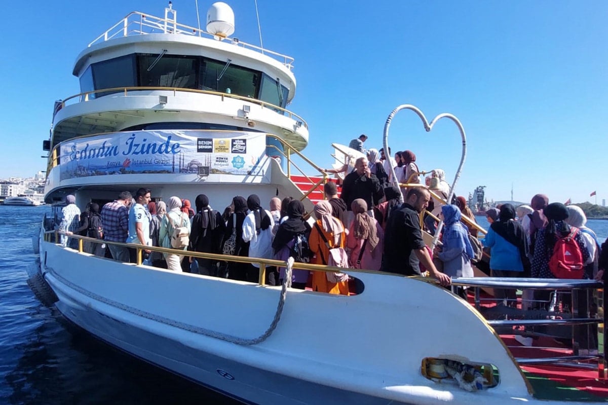 Turning Crisis into Opportunity: The Voice