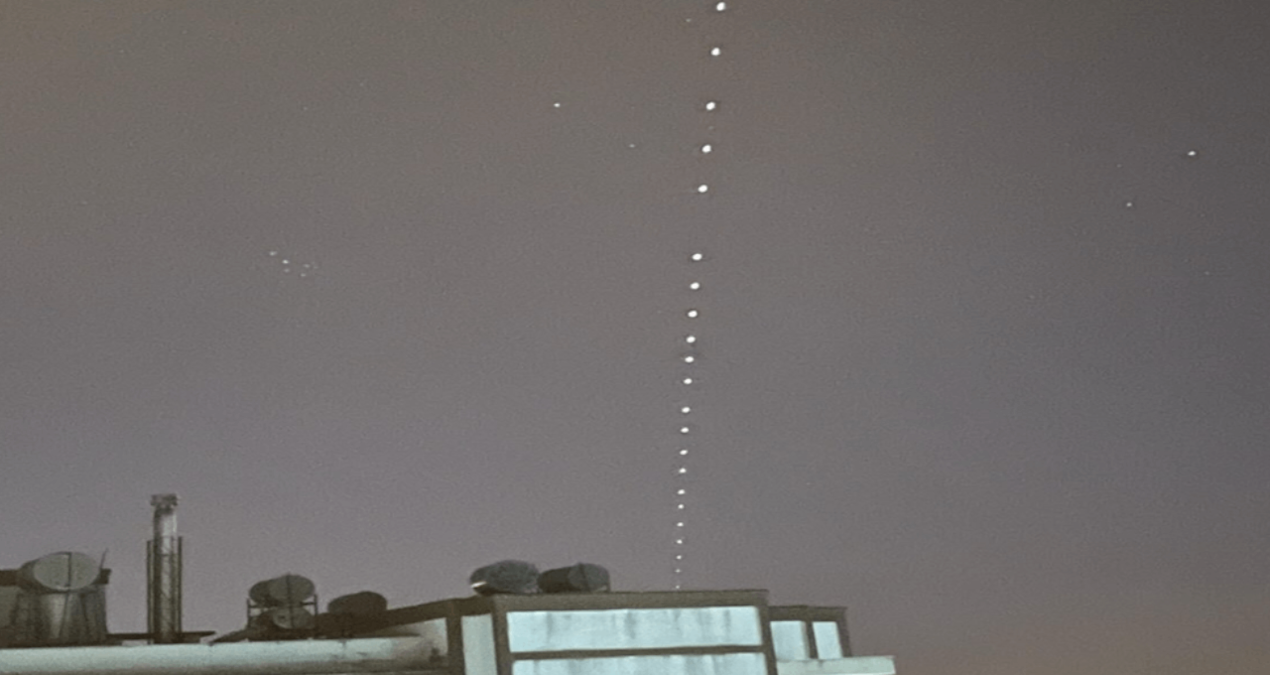 Starlink Satellite Lights Up Adana's Night Sky